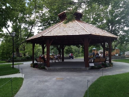 memorial park gazebo